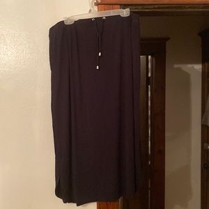 Mid length comfy skirt